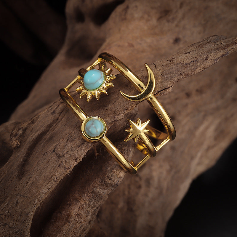 Ring met decoratieve details